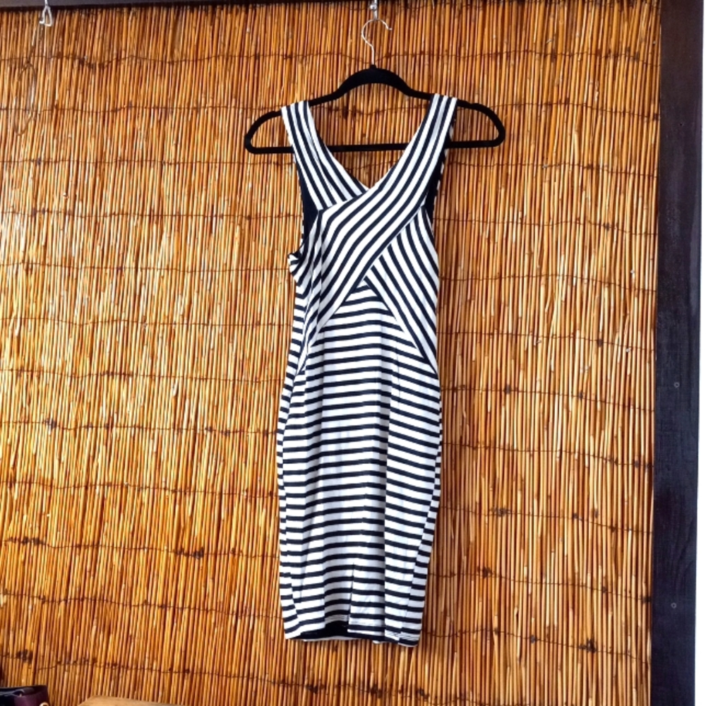 Black Bead dress size medium